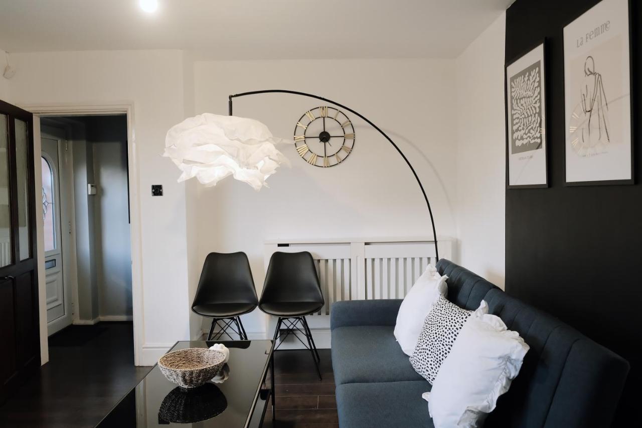 Bee Stays - Northway House Warrington  Ngoại thất bức ảnh
