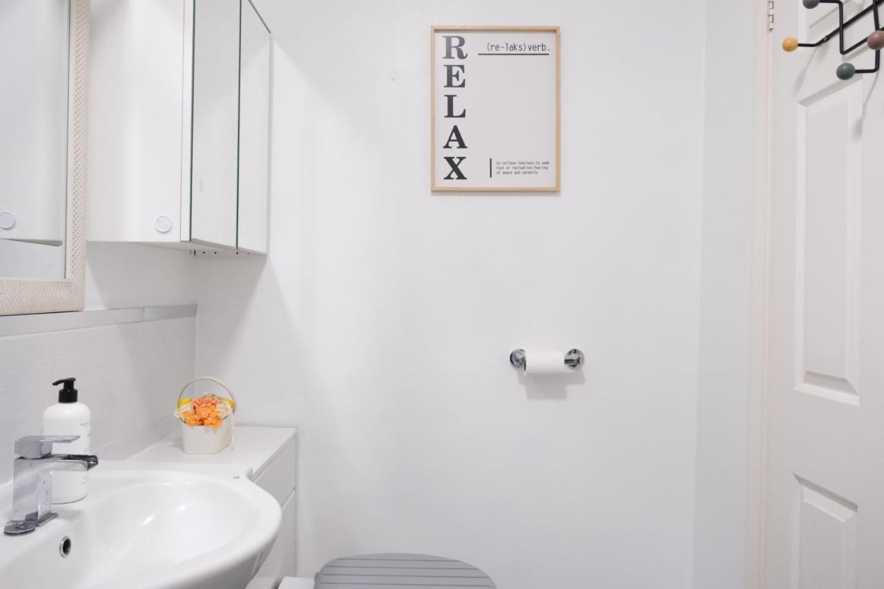 Bee Stays - Northway House Warrington  Ngoại thất bức ảnh